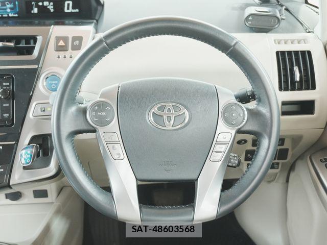 Toyota PRIUS ALPHA 2014-11 7788489-15