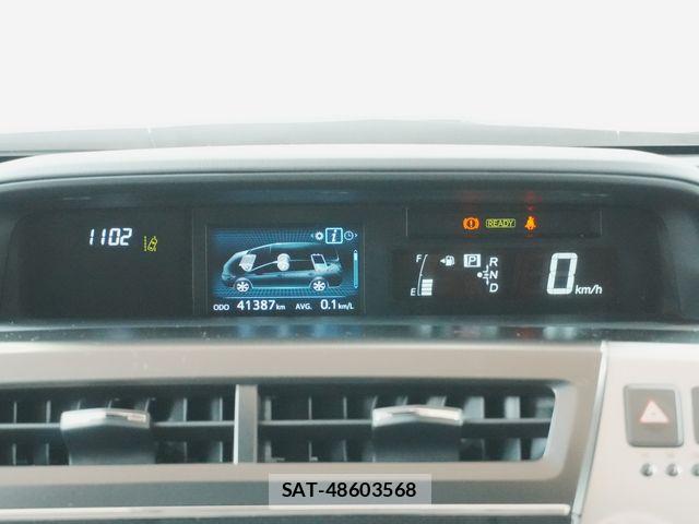 Toyota PRIUS ALPHA 2014-11 7788489-17