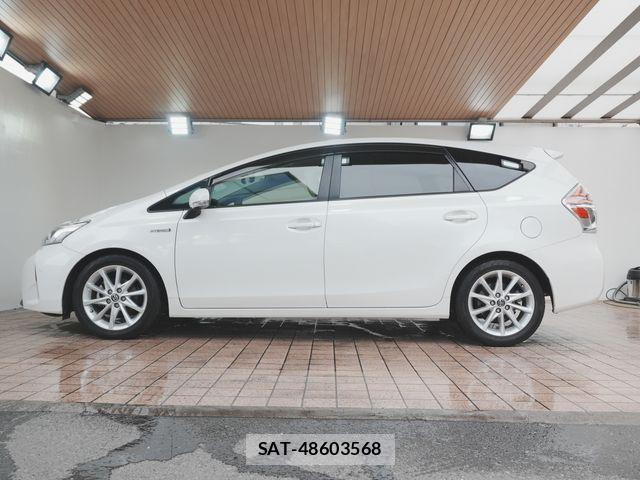 Toyota PRIUS ALPHA 2014-11 7788489-8