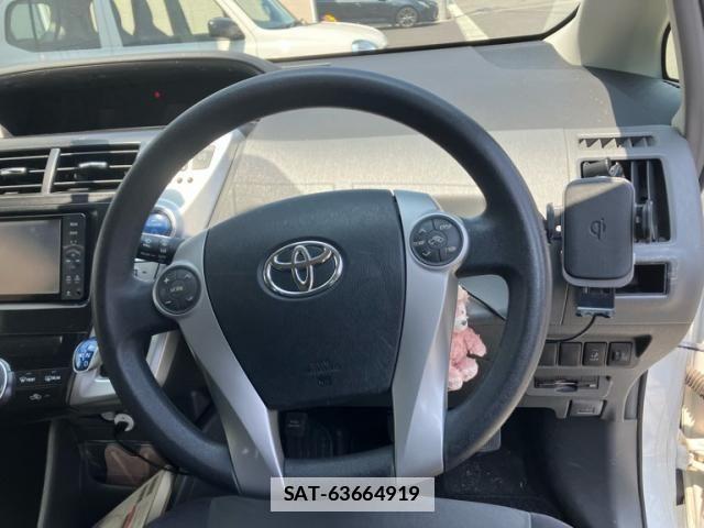 Toyota PRIUS ALPHA 2011-09 7788440-21