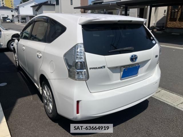 Toyota PRIUS ALPHA 2011-09 7788440-8