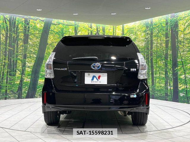 Toyota PRIUS ALPHA 2011-12 7788463-14