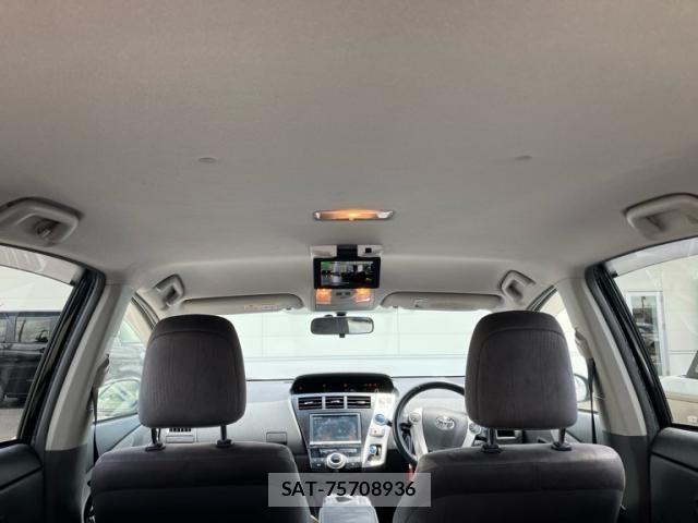 Toyota PRIUS ALPHA 2013-04 7788447-15