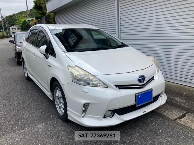 Toyota PRIUS ALPHA 2011-11 7878993-0