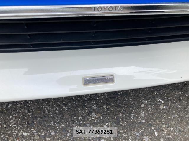 Toyota PRIUS ALPHA 2011-11 7878993-14