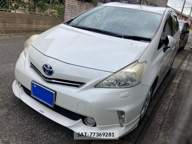Toyota PRIUS ALPHA 2011-11 7878993-1