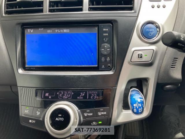 Toyota PRIUS ALPHA 2011-11 7878993-8
