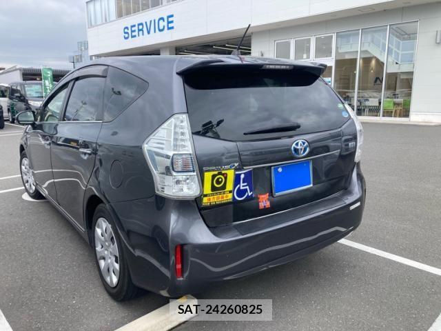 Toyota PRIUS ALPHA 2012-06 7878975-5