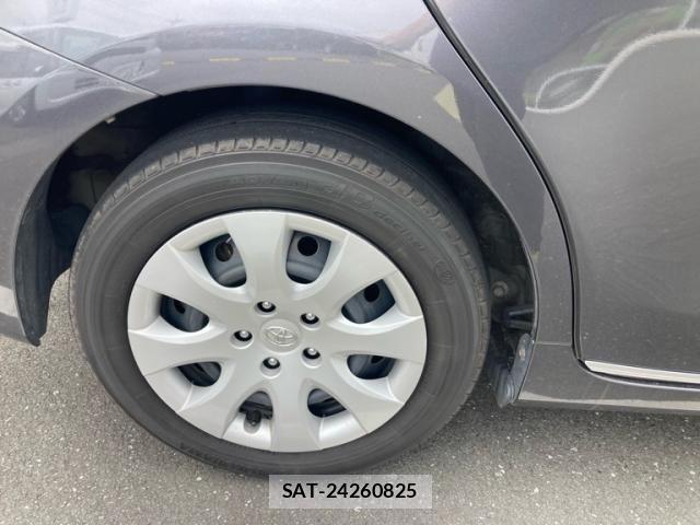 Toyota PRIUS ALPHA 2012-06 7878975-6