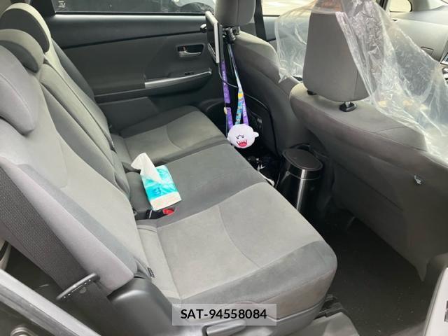 Toyota PRIUS ALPHA 2013-07 7878976-10