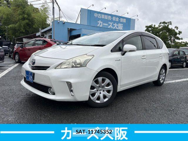 Toyota PRIUS ALPHA 2013-03 7878973-0