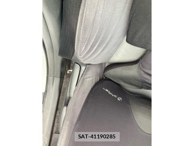 Toyota PRIUS ALPHA 2013-07 7878974-12