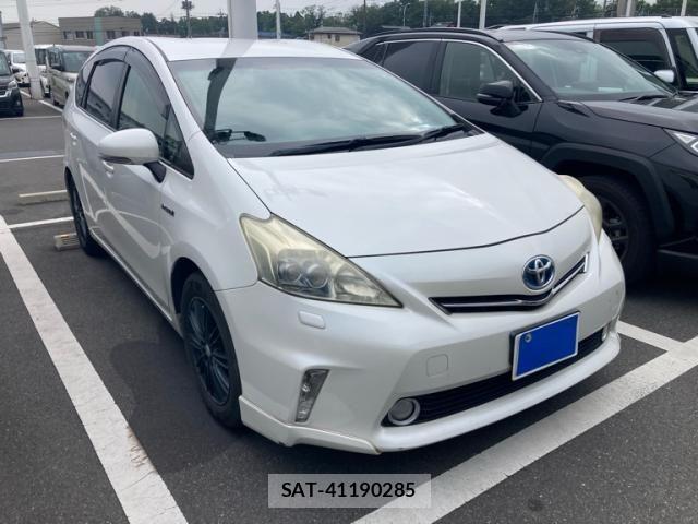 Toyota PRIUS ALPHA 2013-07 7878974-1