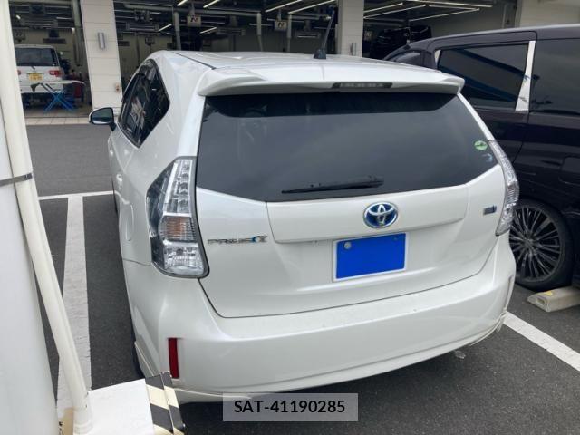 Toyota PRIUS ALPHA 2013-07 7878974-3