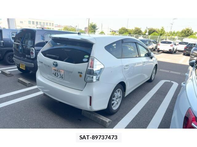 Toyota PRIUS ALPHA 2013-04 7878971-3