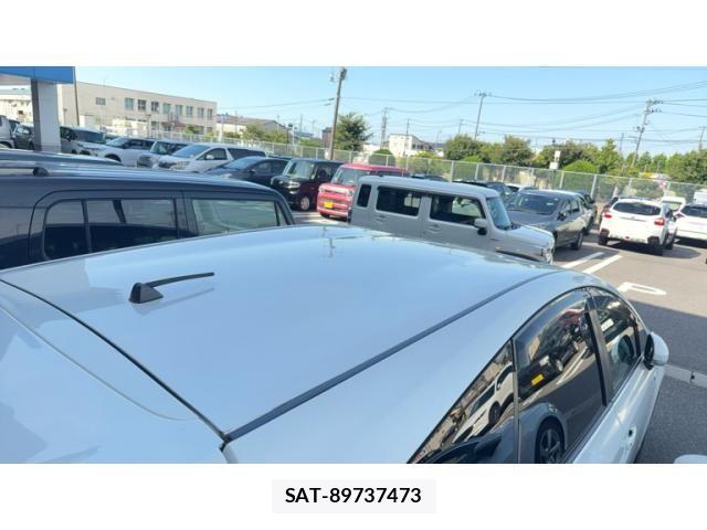 Toyota PRIUS ALPHA 2013-04 7878971-4
