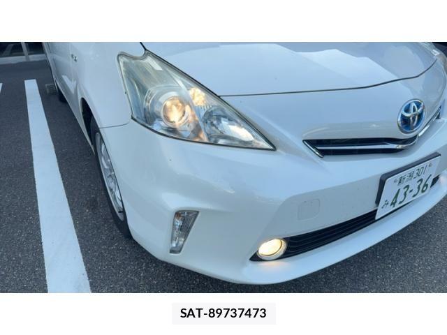 Toyota PRIUS ALPHA 2013-04 7878971-5