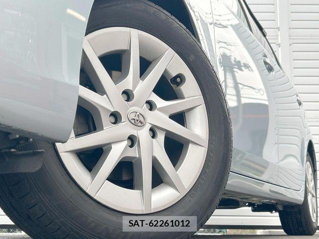 Toyota PRIUS ALPHA 2011-12 7878977-14