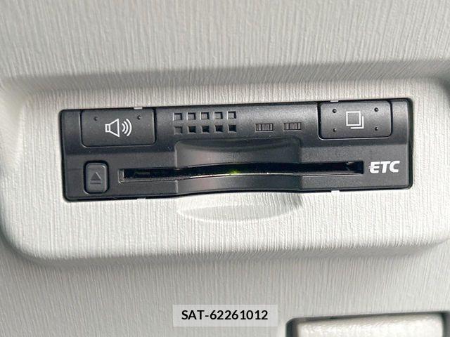 Toyota PRIUS ALPHA 2011-12 7878977-5