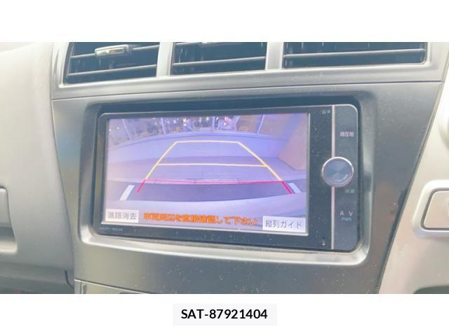 Toyota PRIUS ALPHA 2013-08 7878988-9