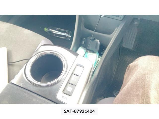Toyota PRIUS ALPHA 2013-08 7878988-12