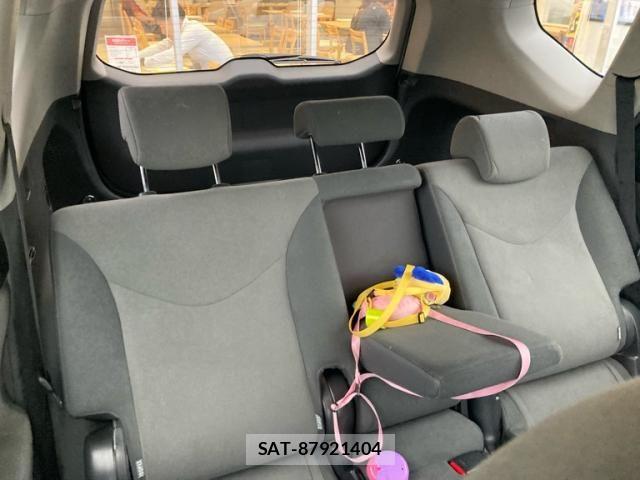 Toyota PRIUS ALPHA 2013-08 7878988-8