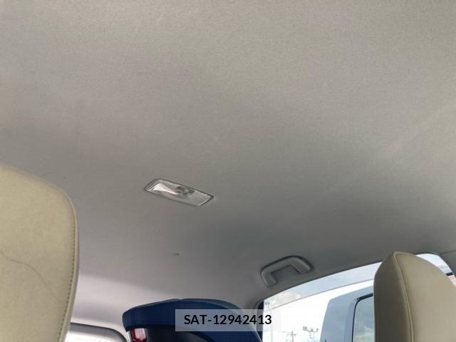 Toyota PRIUS ALPHA 2015-06 7878969-26