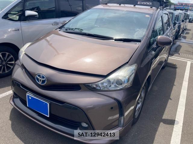 Toyota PRIUS ALPHA 2015-06 7878969-2