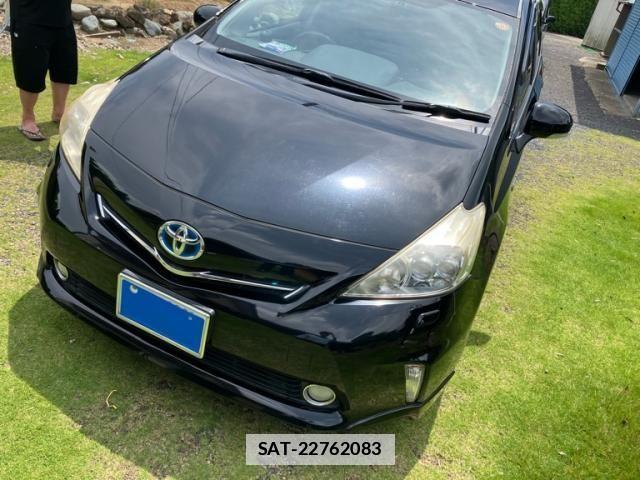 Toyota PRIUS ALPHA 2011-10 7878984-1