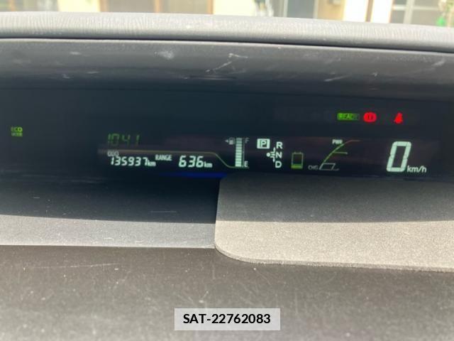 Toyota PRIUS ALPHA 2011-10 7878984-20