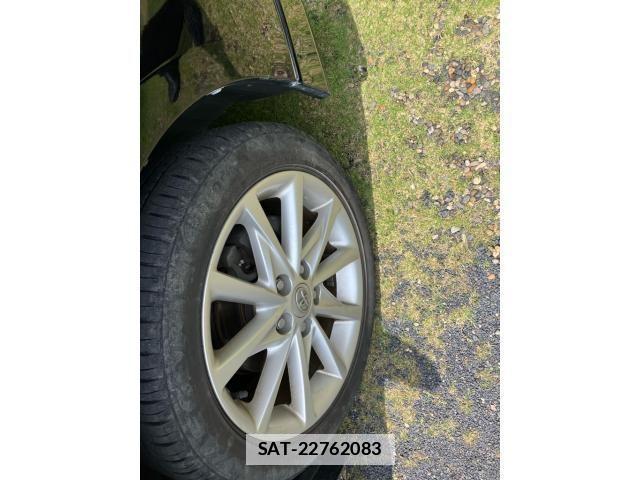 Toyota PRIUS ALPHA 2011-10 7878984-2