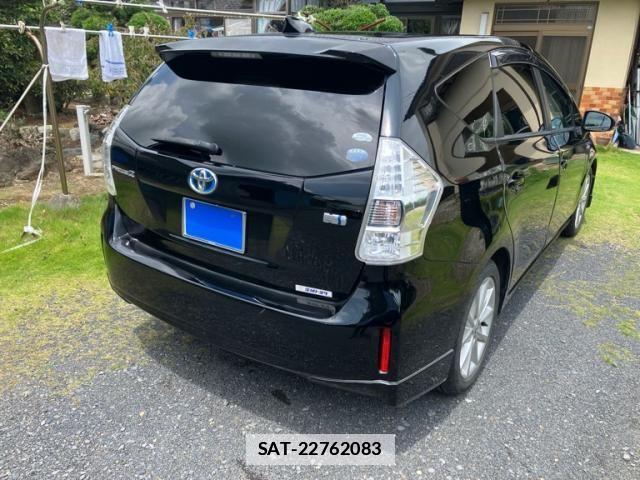 Toyota PRIUS ALPHA 2011-10 7878984-6