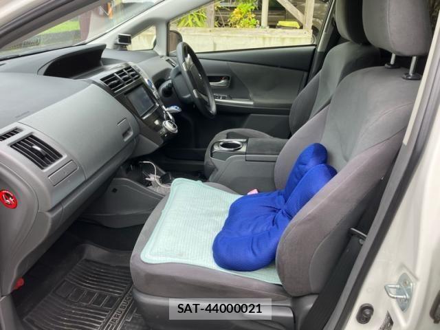 Toyota PRIUS ALPHA 2012-03 7878992-9