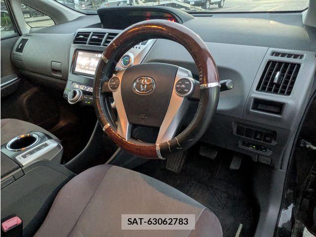 Toyota PRIUS ALPHA 2012-03 7878978-9