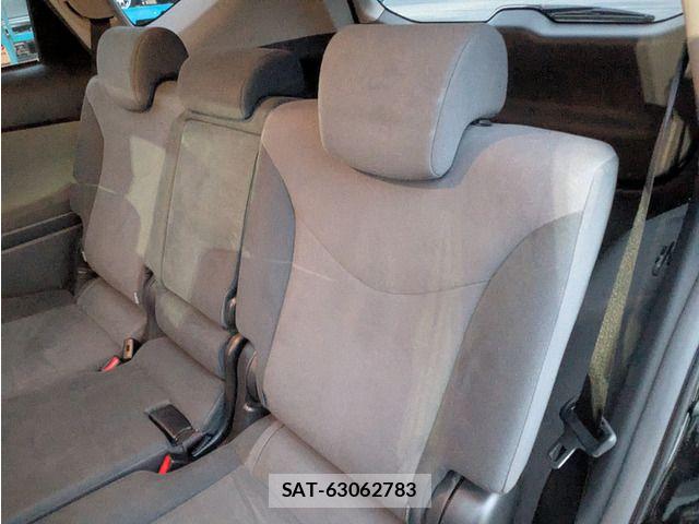 Toyota PRIUS ALPHA 2012-03 7878978-14