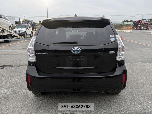 Toyota PRIUS ALPHA 2012-03 7878978-5
