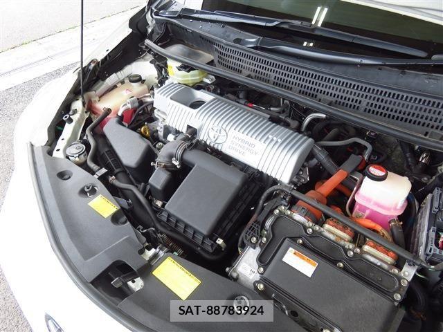 Toyota PRIUS ALPHA 2014-05 7878965-17