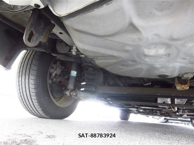 Toyota PRIUS ALPHA 2014-05 7878965-18