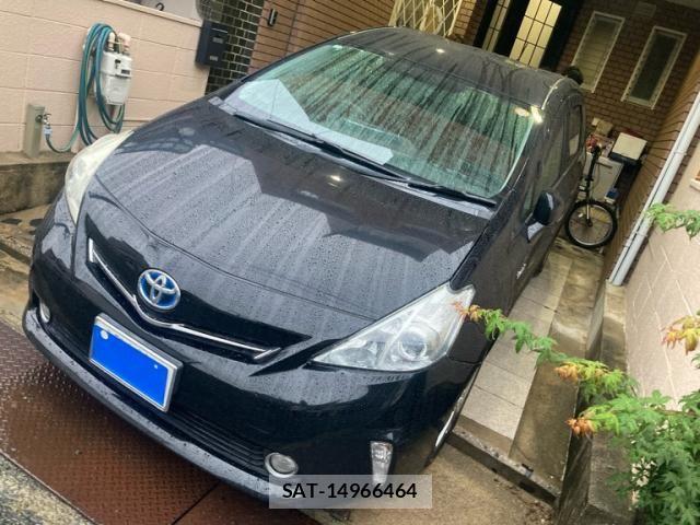 Toyota PRIUS ALPHA 2014-03 7878991-1