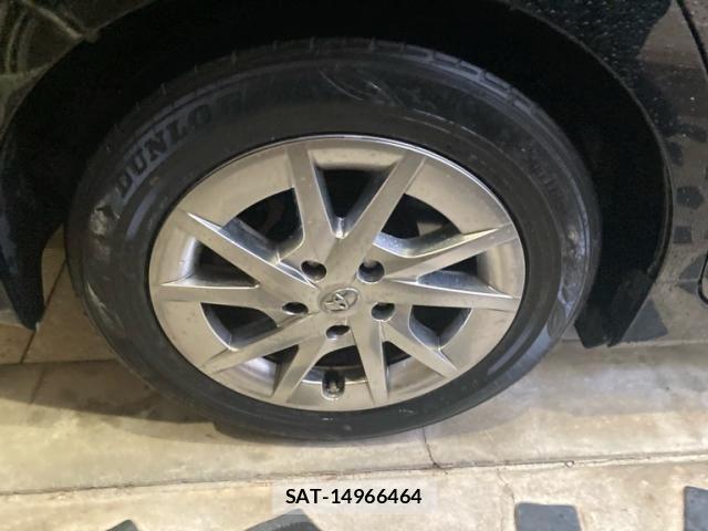 Toyota PRIUS ALPHA 2014-03 7878991-8