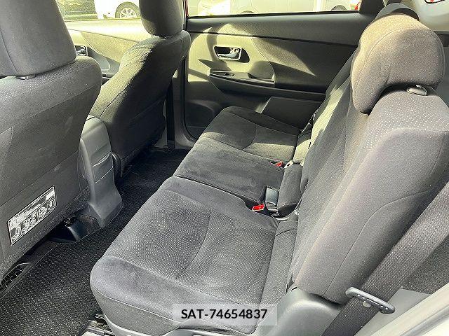 Toyota PRIUS ALPHA 2014-02 7903260-12