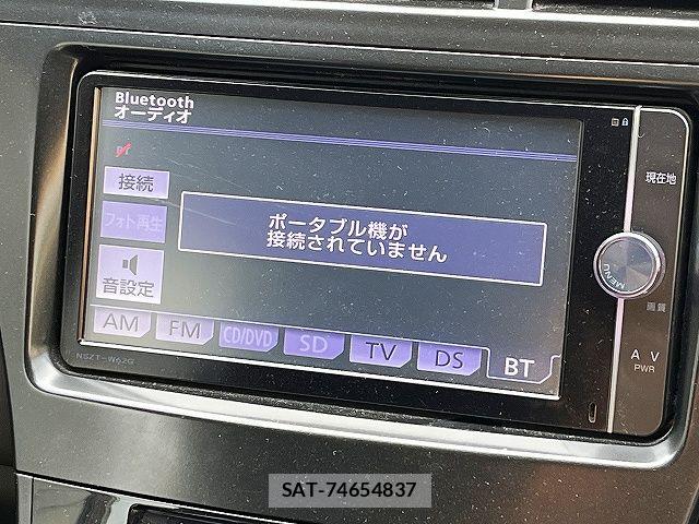 Toyota PRIUS ALPHA 2014-02 7903260-4