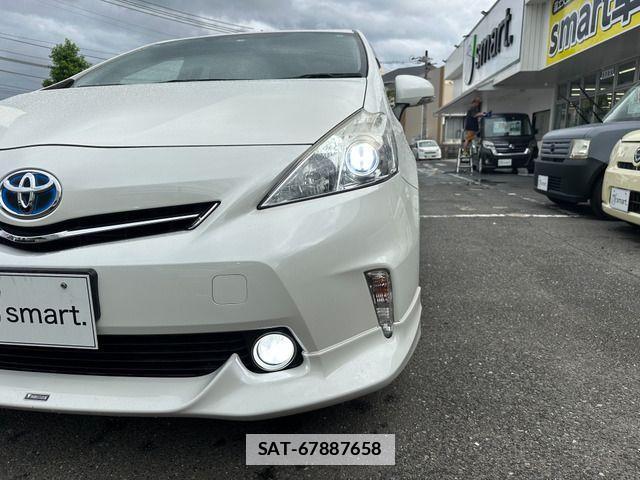 Toyota PRIUS ALPHA 2012-01 7903259-10