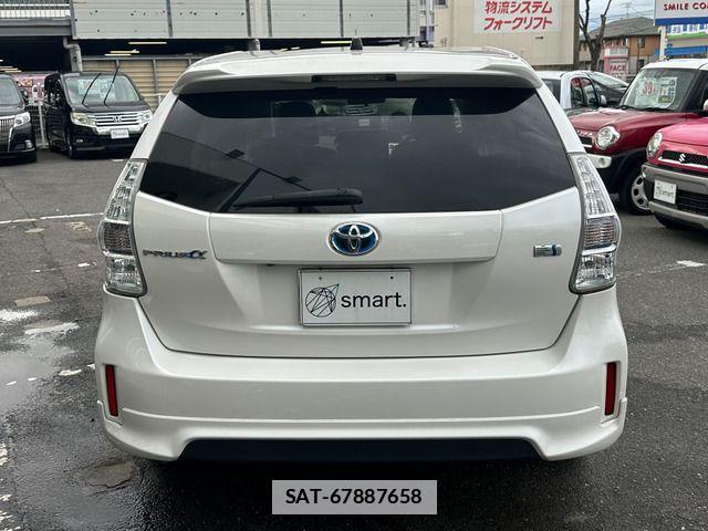 Toyota PRIUS ALPHA 2012-01 7903259-5