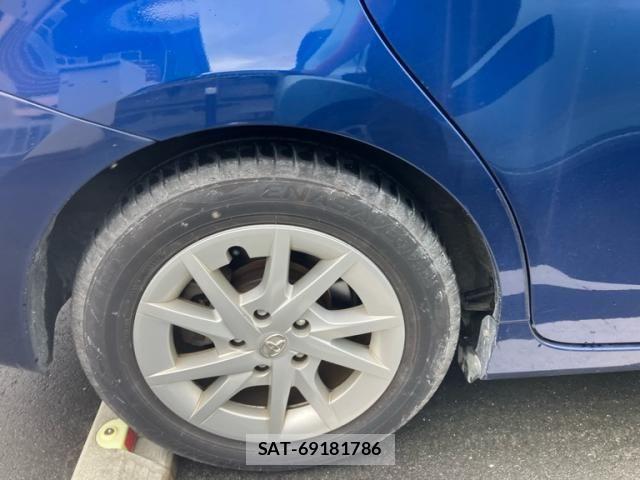 Toyota PRIUS ALPHA 2012-07 7903261-5