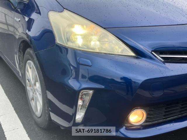 Toyota PRIUS ALPHA 2012-07 7903261-8