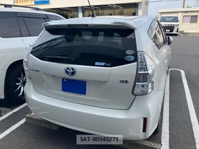 Toyota PRIUS ALPHA 2012-01 7963354-4