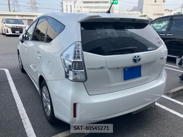 Toyota PRIUS ALPHA 2012-01 7963354-5