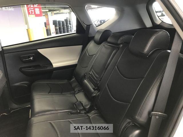 Toyota PRIUS ALPHA 2018-09 7963348-9