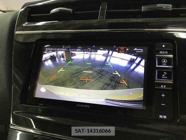 Toyota PRIUS ALPHA 2018-09 7963348-12